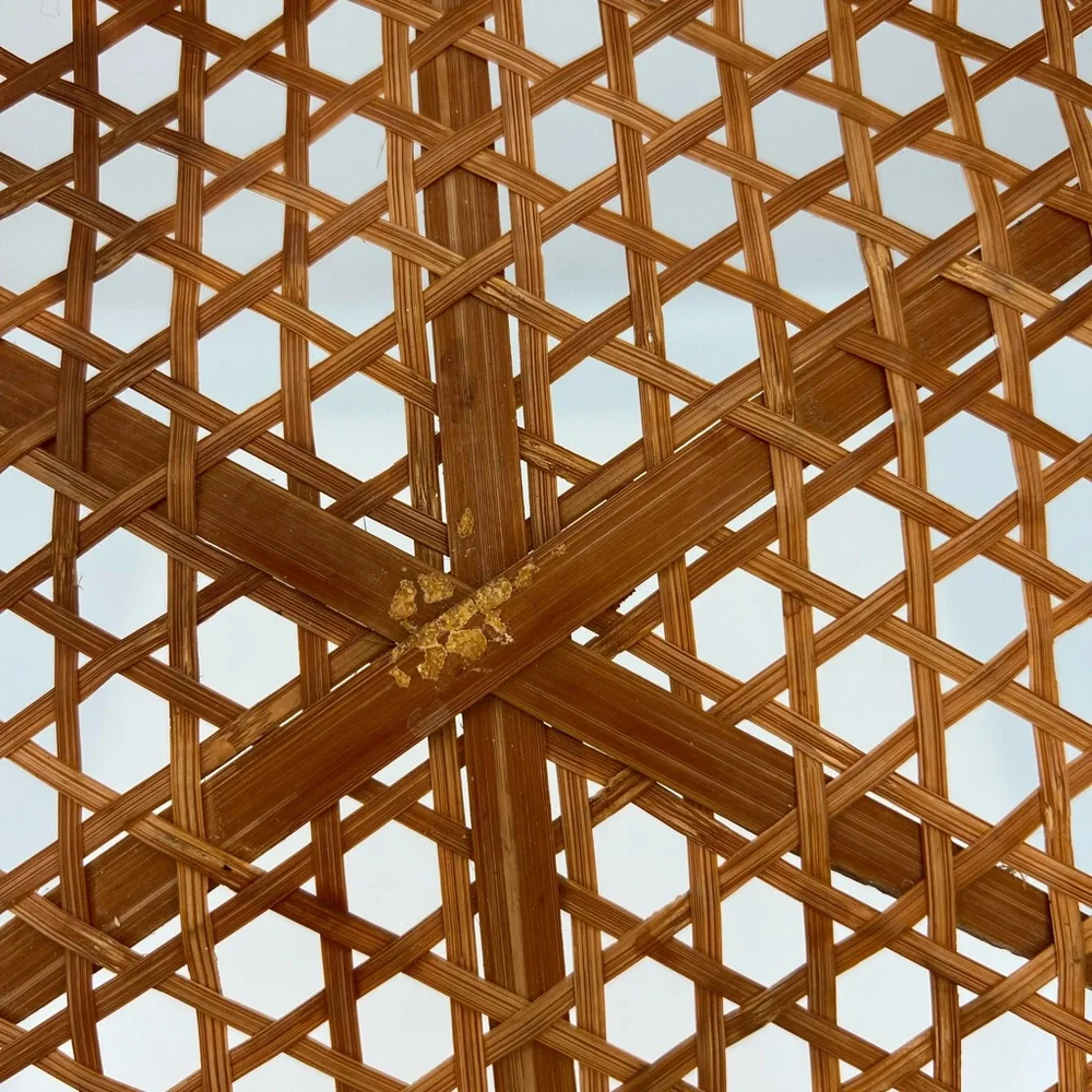 Vintage Rattan Basket Tray 11” Round Tan Cottagecore Farmhouse Bohemian Styles